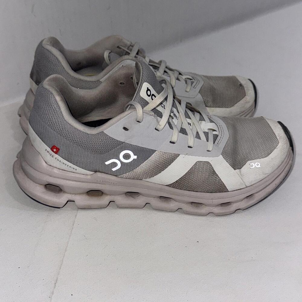 On Cloud Running Cloudrunner Athletic Running Gym… - image 8